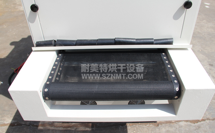 筆記本外殼油墨烘干UV光固機(jī) 筆記本外殼油墨烘干UV光固機(jī)